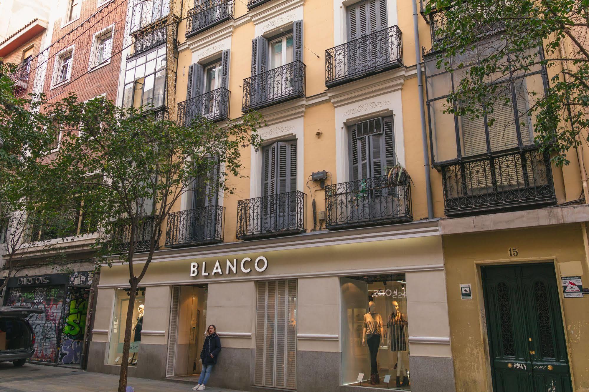 Fuencarral Apartment Madrid Exterior photo