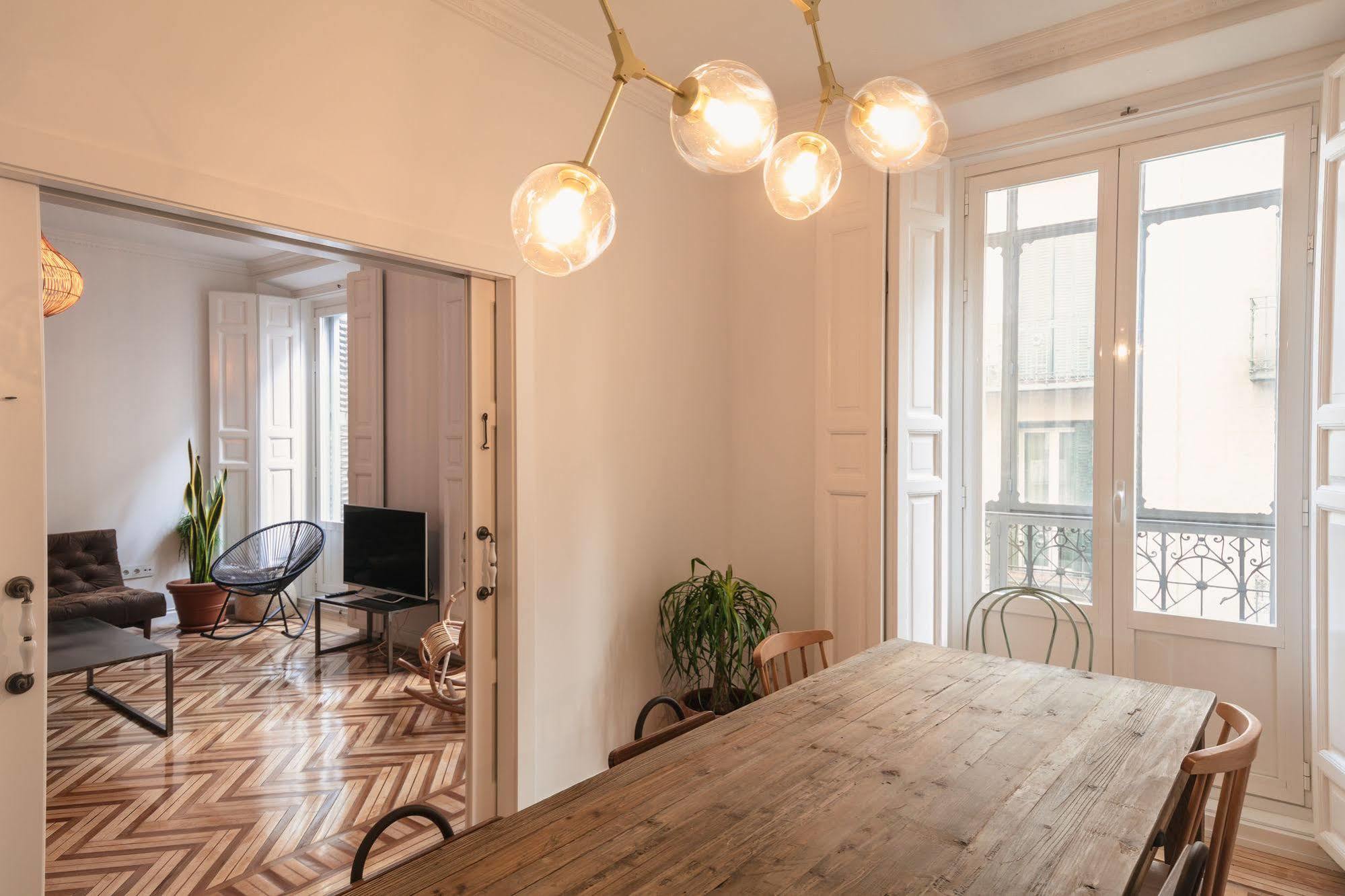 Fuencarral Apartment Madrid Exterior photo